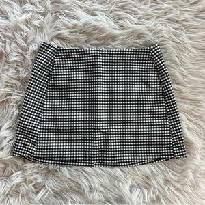 Urban Outfitters Gingham Mini Skirt Women's Size Small (S)